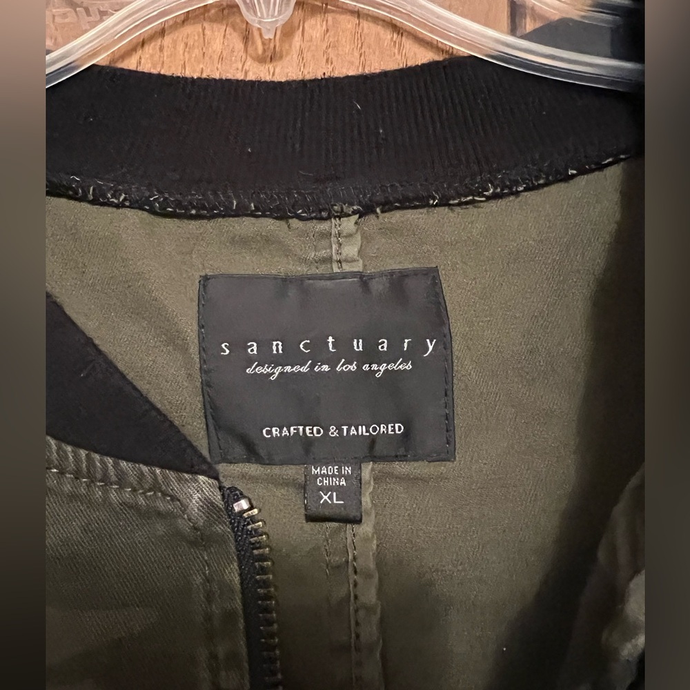 Sanctuary Ladies Camo Print Zip Up Jacket Sz XL - Picture 3 of 4